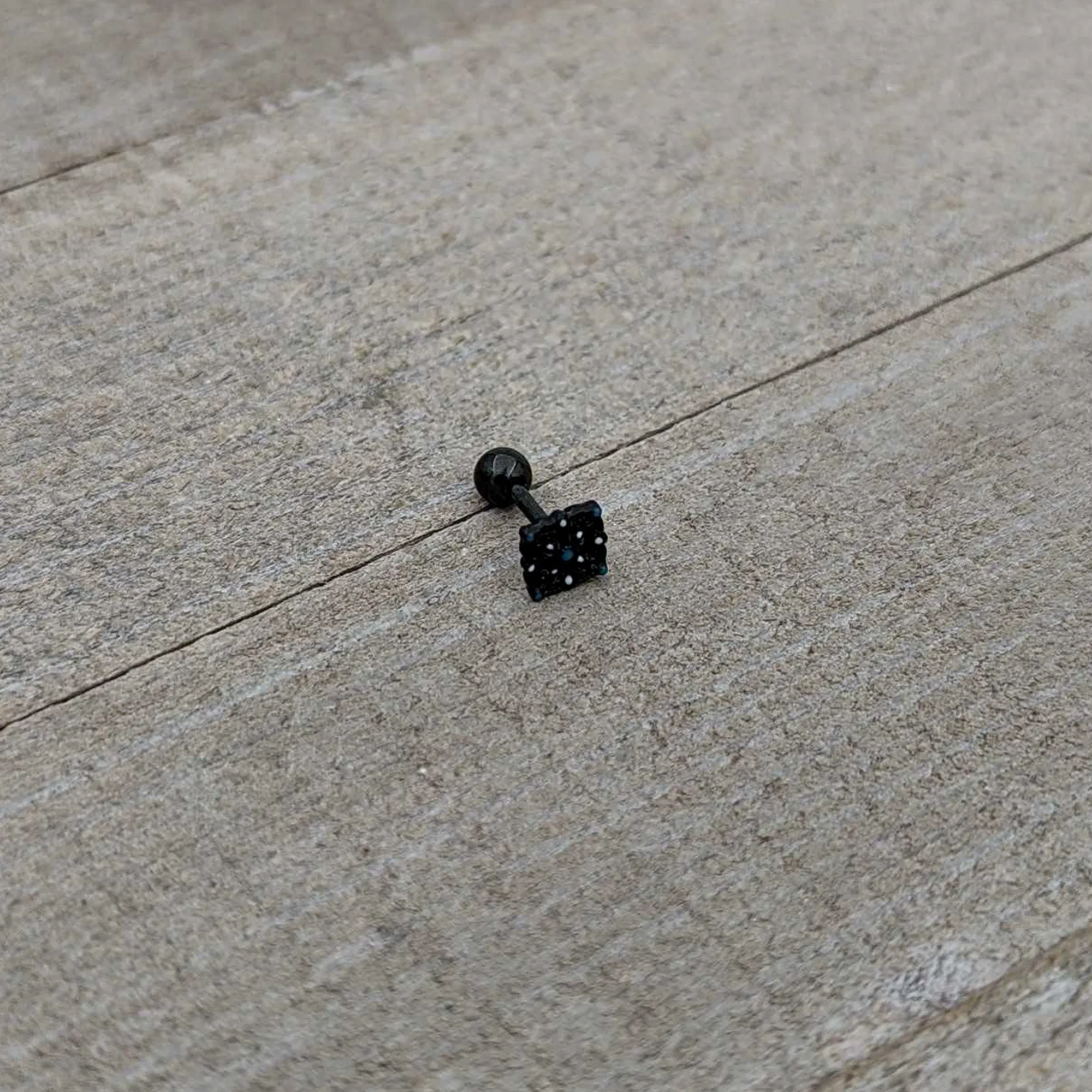 16 Gauge 1/4 Blue Gem Black Lacy Rhombus Cartilage Tragus Earring