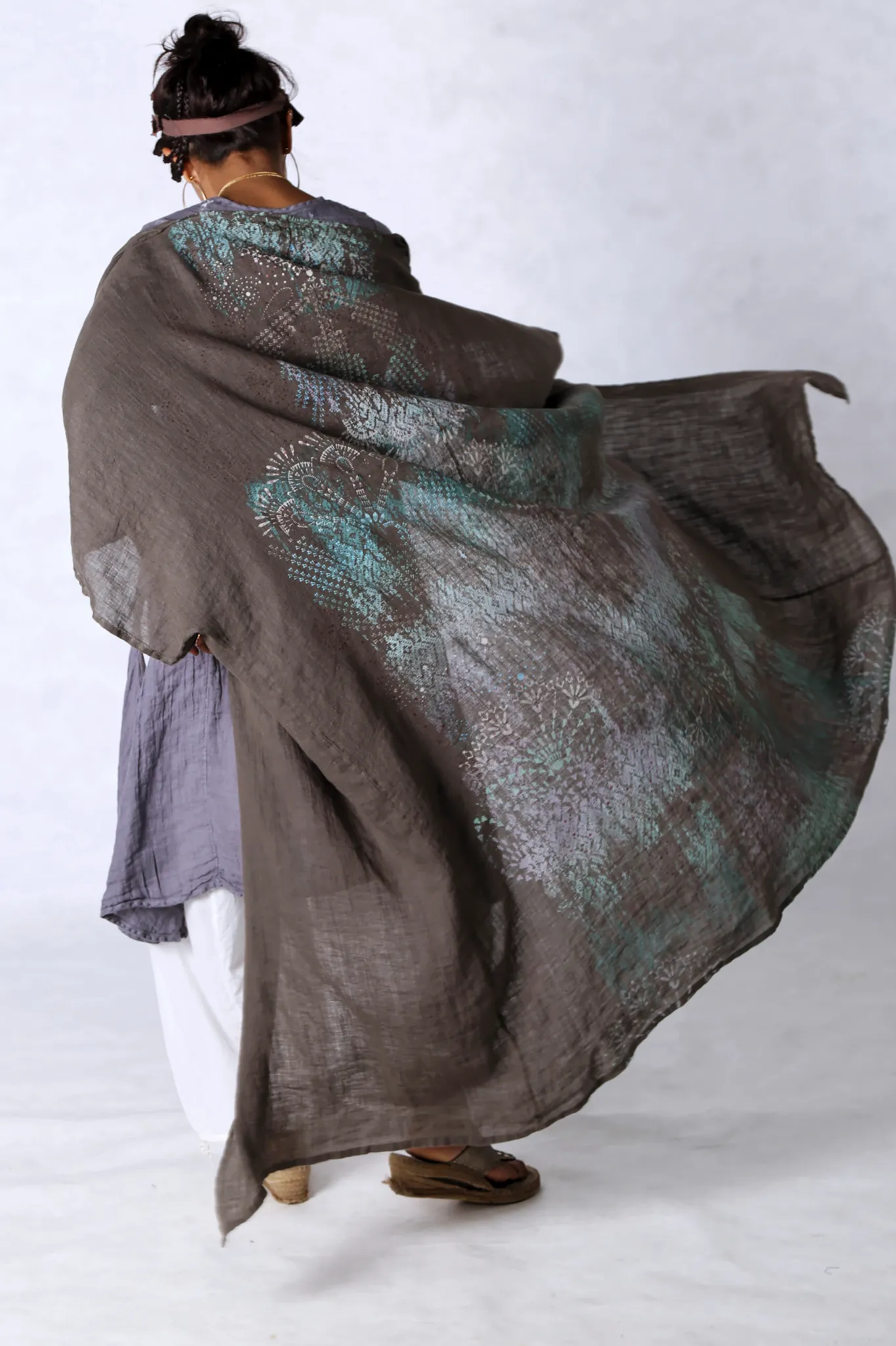 5267 Long Kimono Duster Bark Delicate Lace All Over Hand Print-P