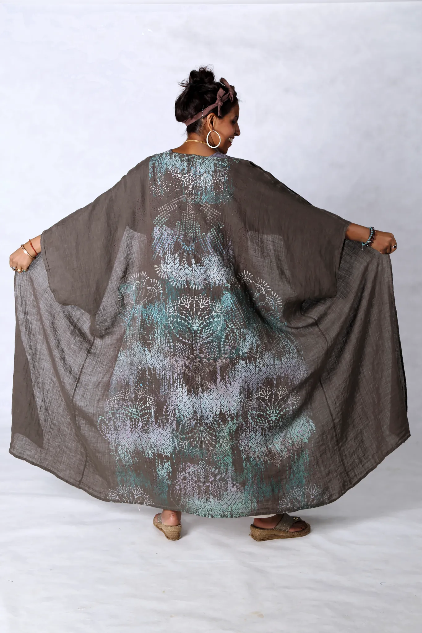 5267 Long Kimono Duster Bark Delicate Lace All Over Hand Print-P