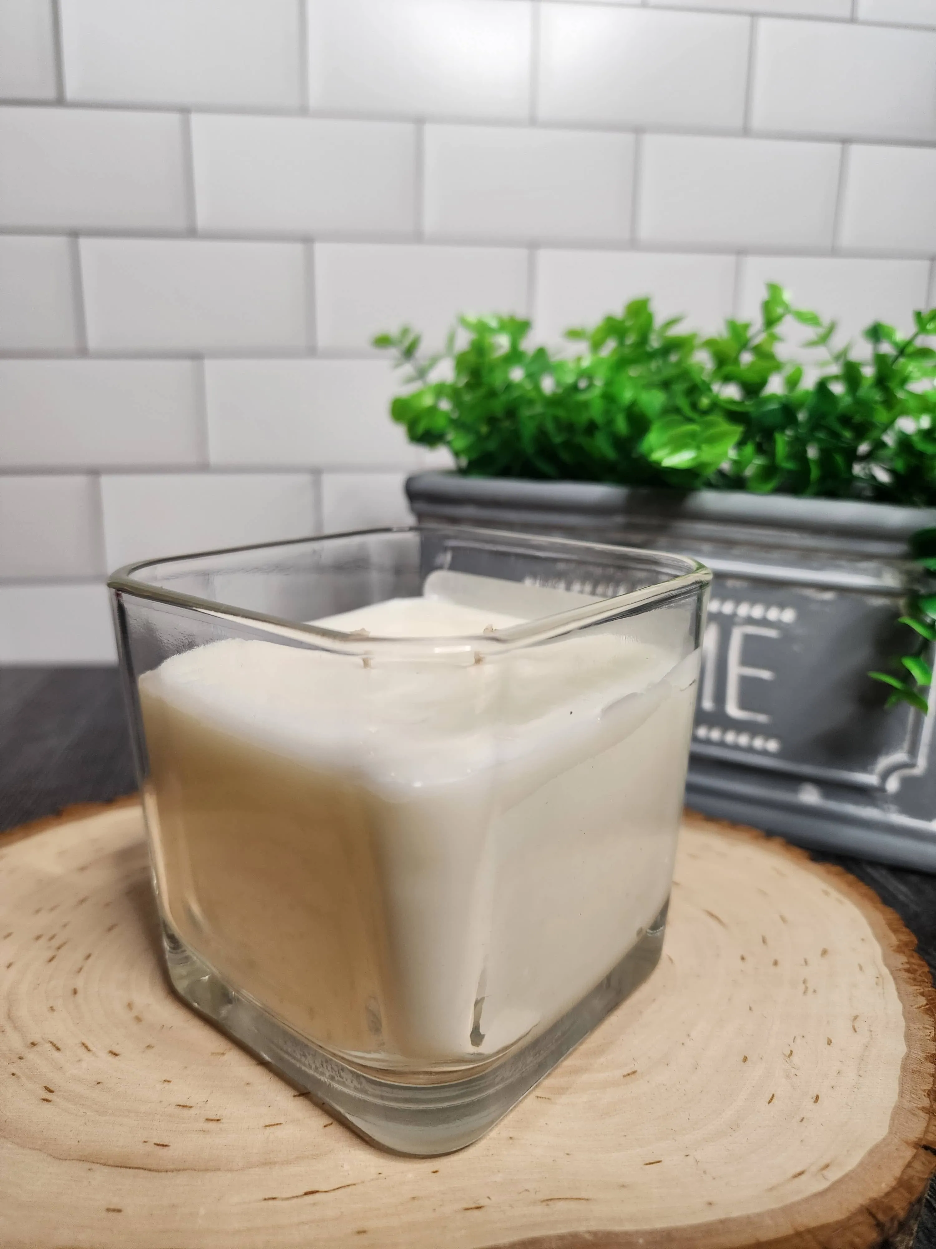 Bamboo & Coconut Candle || 9.5oz