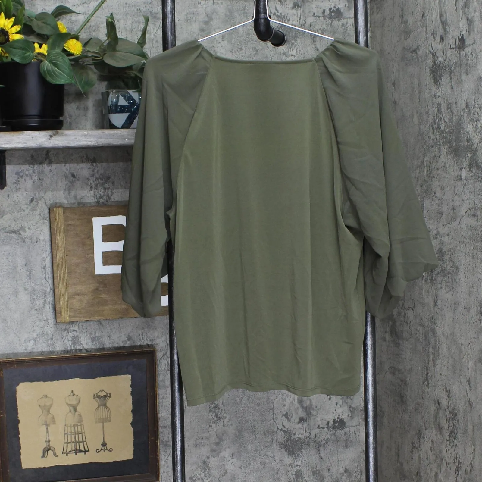 Calvin Klein Womens 3/4 Chiffon Sleeve Blouse Caper Green See Measurements