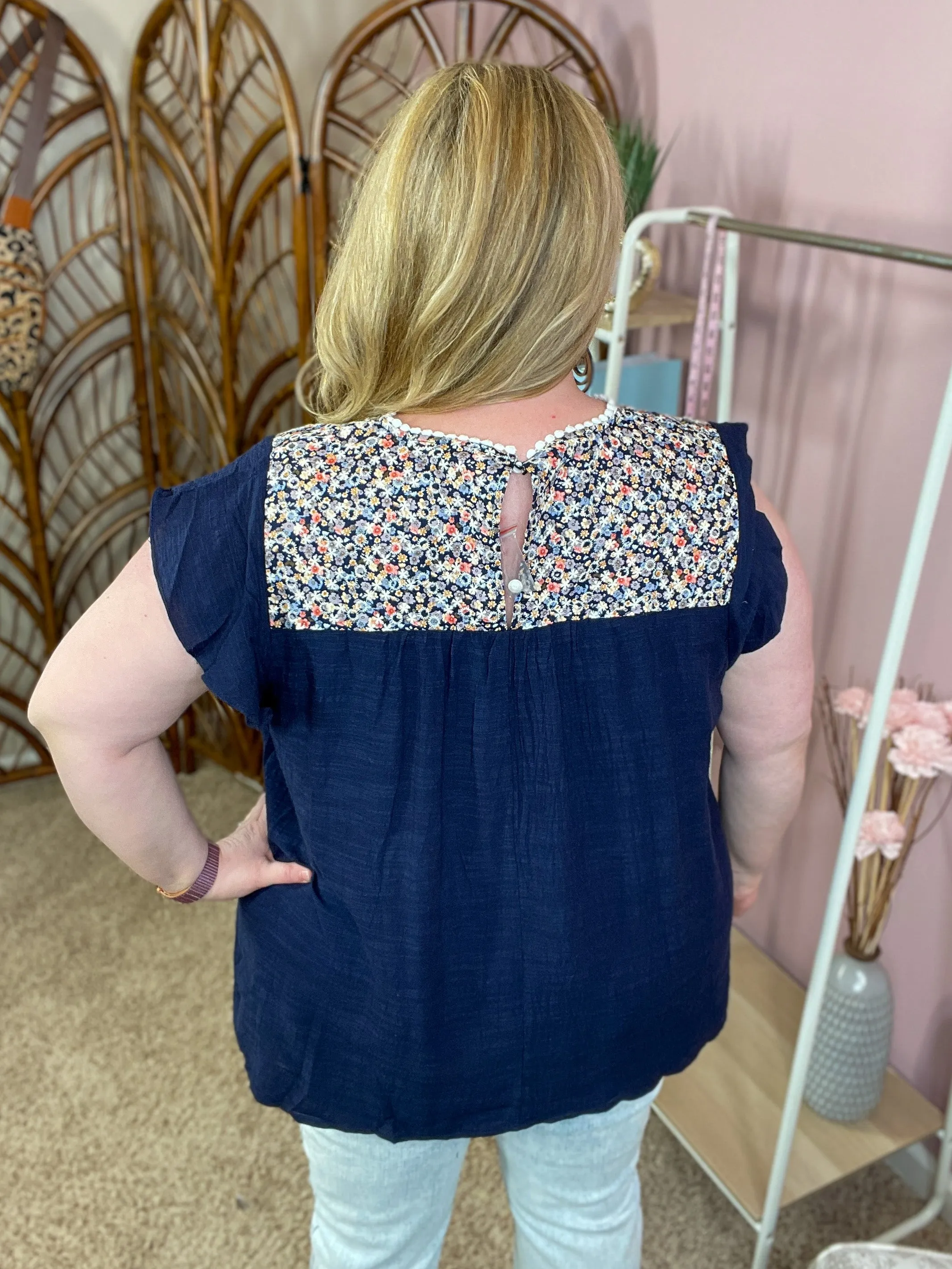 Feather Light Ruffle Sleeve Top - Navy Florals