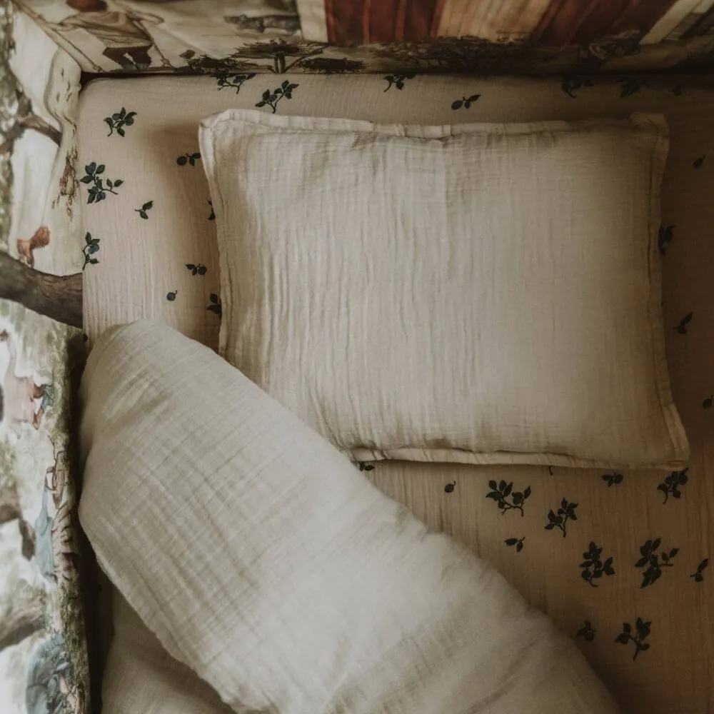 Garbo & Friends Blueberry Cot Fitted Sheet