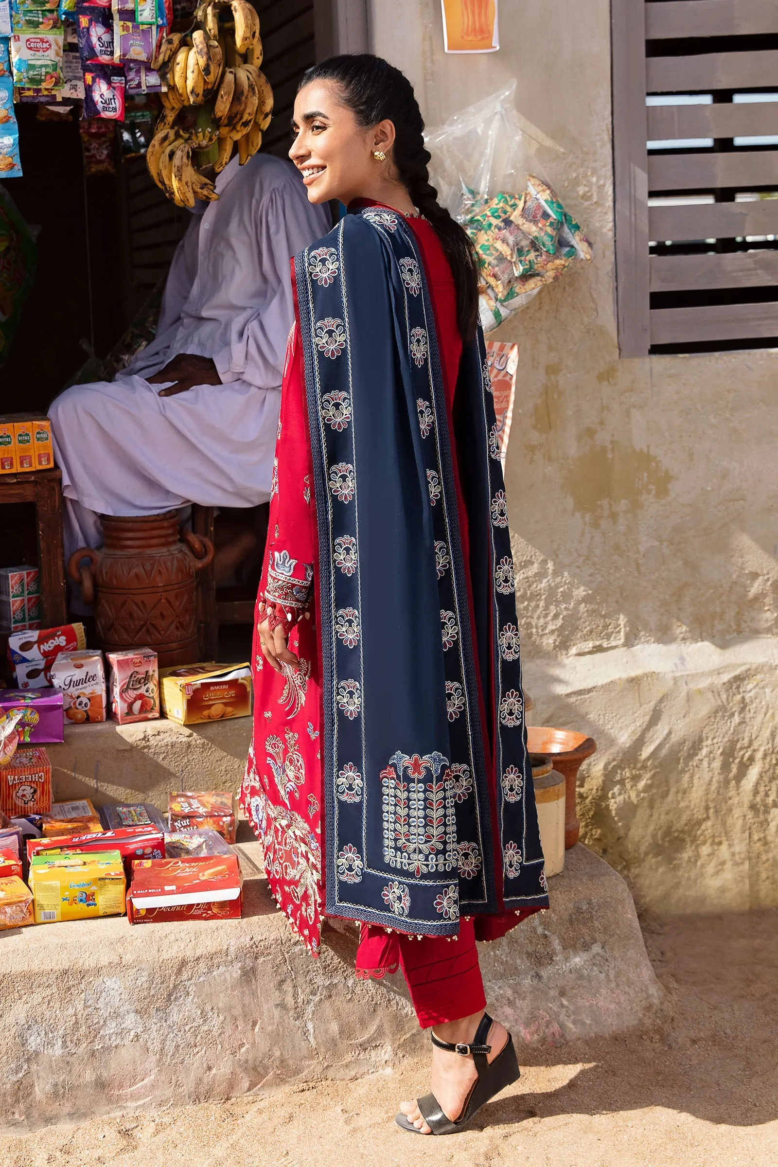 GIZEM (ZL23-05 A) | Zaha Lawn Collection 2023 | Embroidered Unstitched Lawn Suits