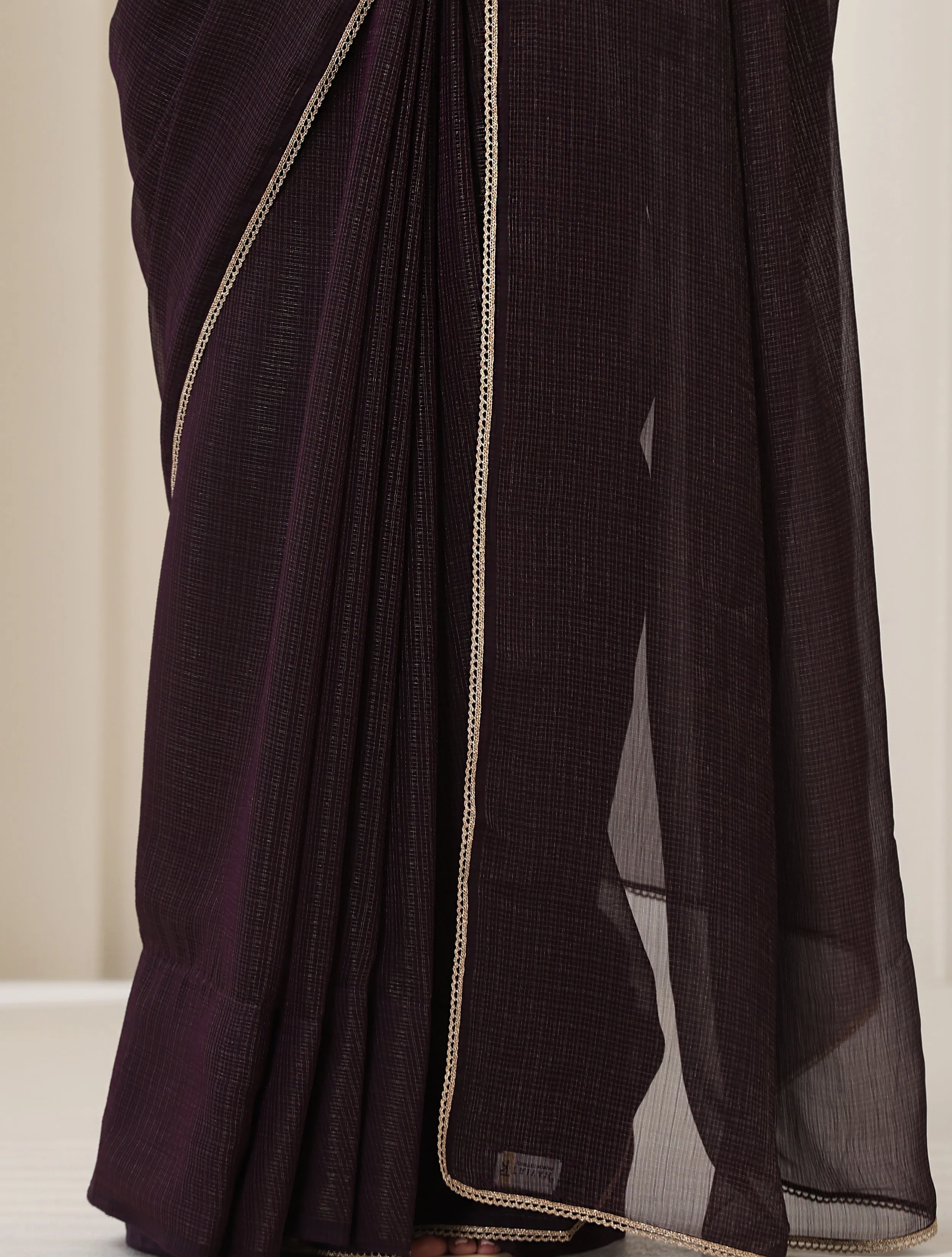 Lincoln Park Kota Saree with Lace and Blouse Fabric