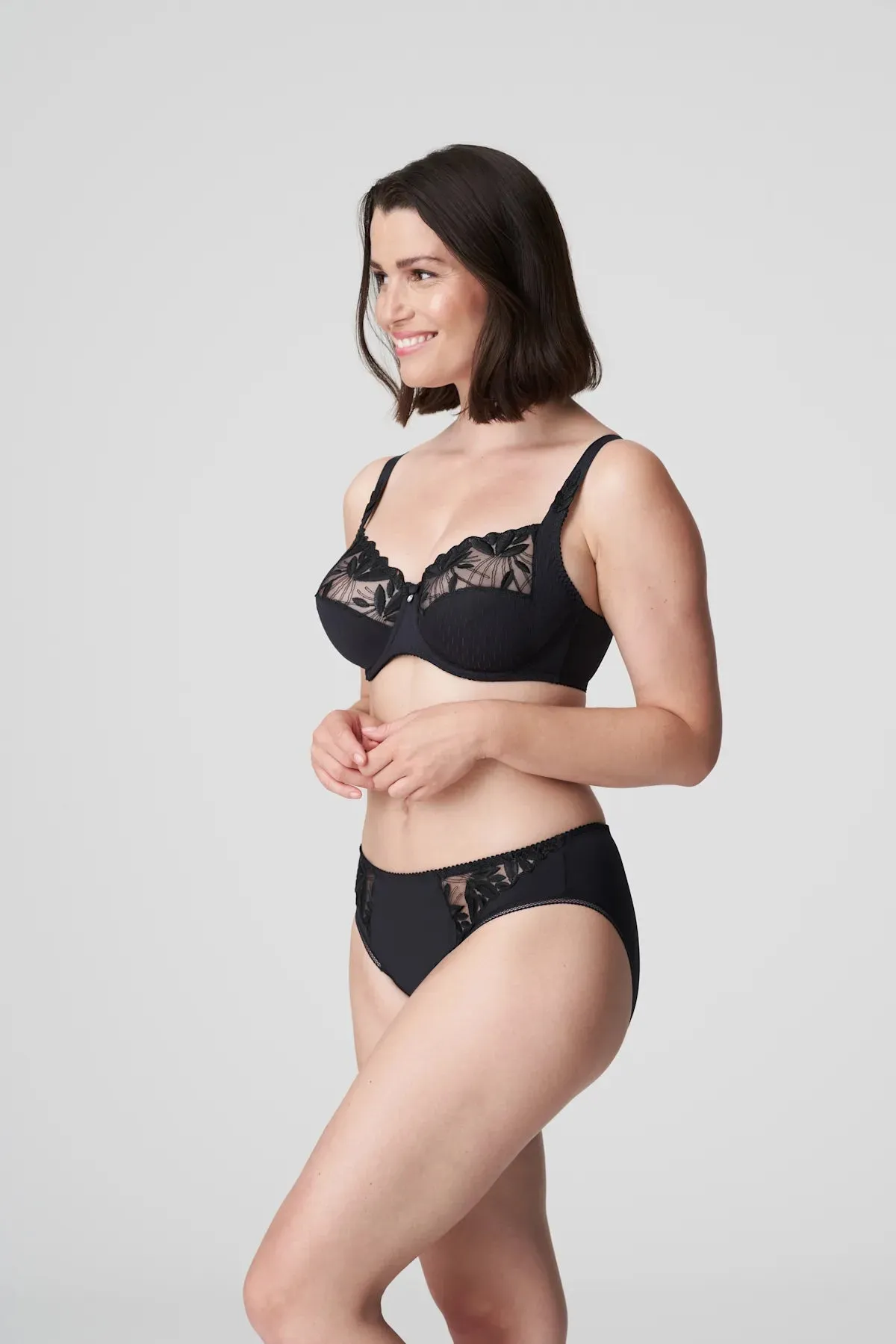 Orlando Full Cup In Charcoal - Prima Donna