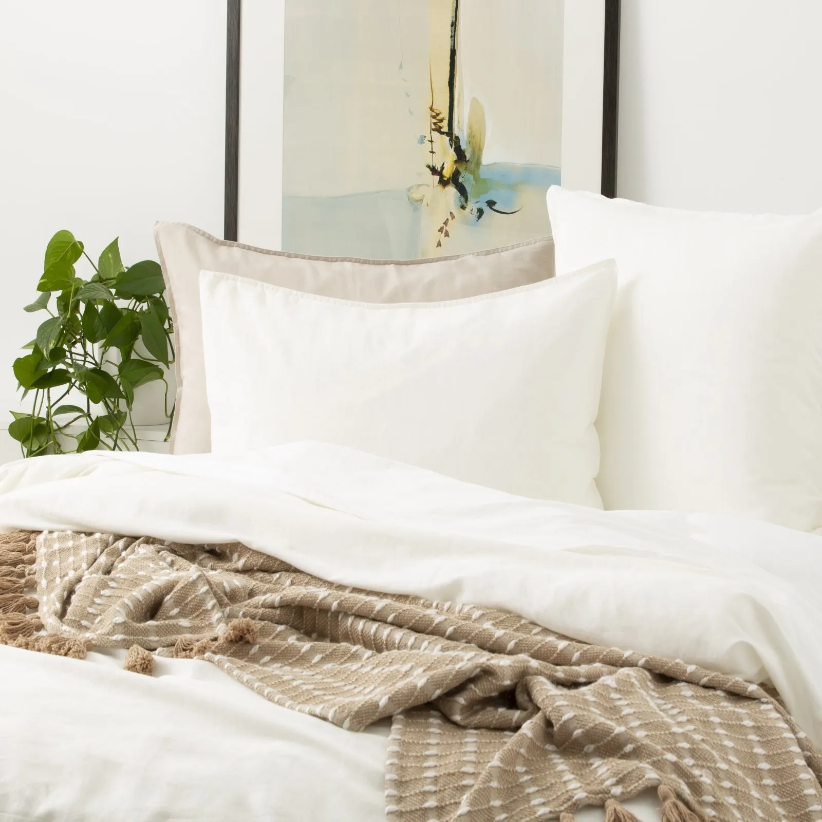 Renee Taylor Cavallo Stone washed 100% Linen Quilt Cover Set - White